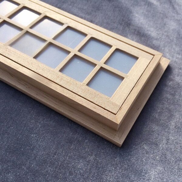 Porta in legno in miniatura per case delle bambole con 14 montanti 18,9x7,3 cm