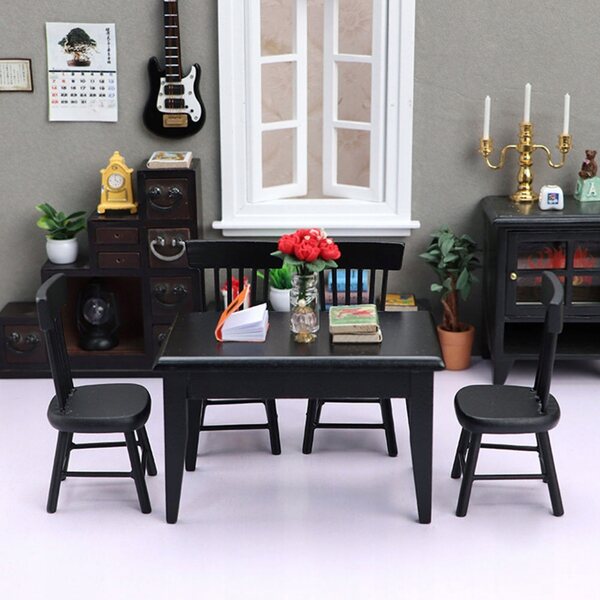 Set mini tavolo e sedie in legno nero per case delle bambole e decorazioni