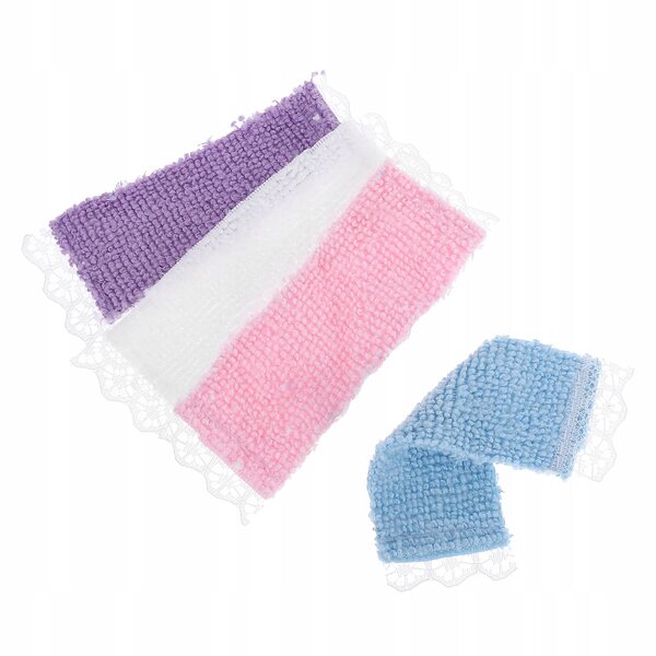 Set van 4 mini-elegante stoffen handdoeken voor poppenhuizen 1:12