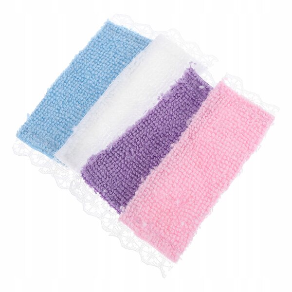 Set van 4 mini-elegante stoffen handdoeken voor poppenhuizen 1:12