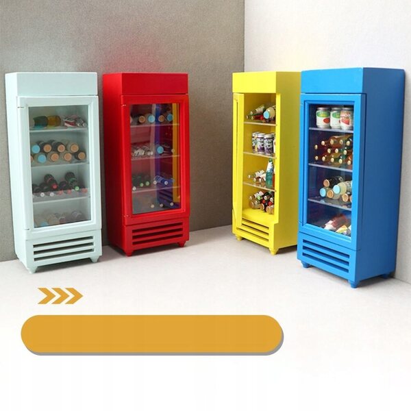 Dekorativer Mini-Kühlschrank aus gelbem Holz für das Puppenhaus, realistisch und sicher
