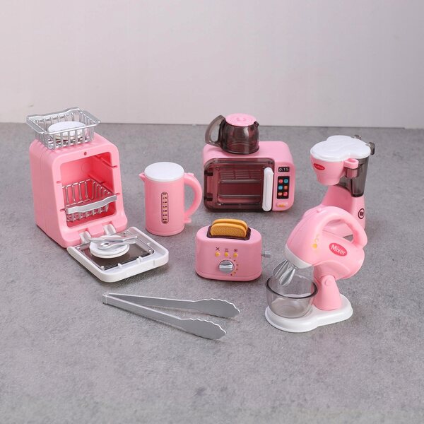 Miniatuur keukenapparatuur voor kinderen met roze borden en bestek