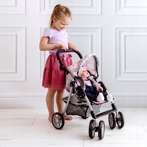 Interaktive Laletta Bobas, die mit Pampers-Accessoires und -Flaschen auf Italienisch spricht und singt