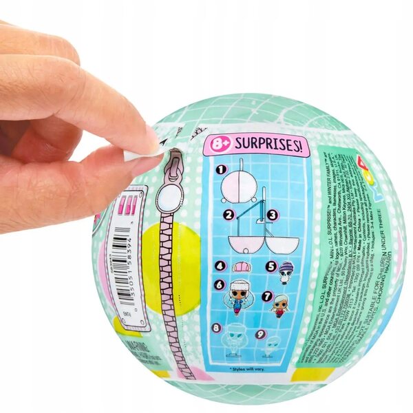 LOL Verrassingspop O.M.G. Mini-winterfamilie met accessoires 8+