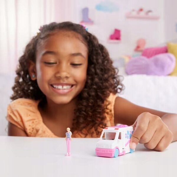 Barbie Mini Barbie Land Karetka Mobilna Klinika mit Minidoll 4+ Mattel