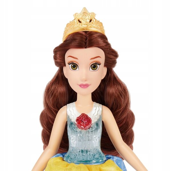 Disney-Prinzessin Bella und ihre Hasbro-Kreationen mit Sound- und Lichteffekten
