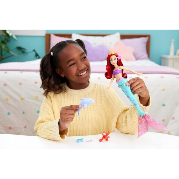 Mattel Sirena Ariel bambola 29 cm con figura Sebastian per bambini 3+