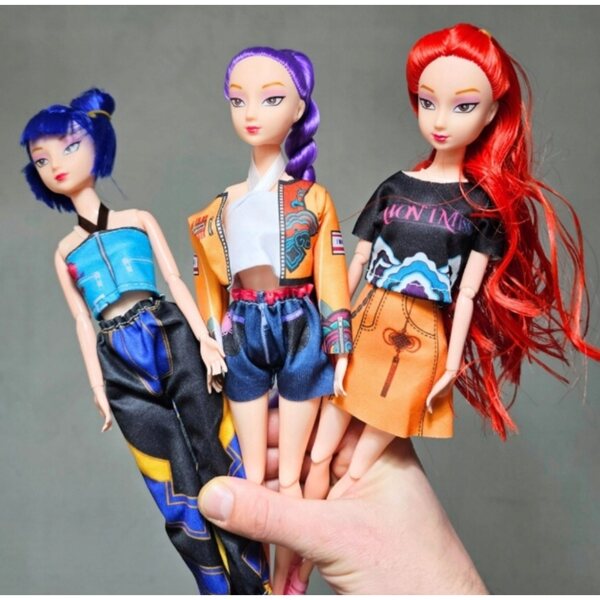 Exklusives Set mit 3 K-POP-Modellpuppen Rumi, Zoey, Mira 30 cm mit Gelenken