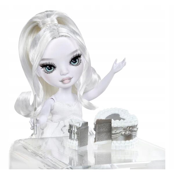 Rainbow High Shadow High Girl's Night - Natasha Zima