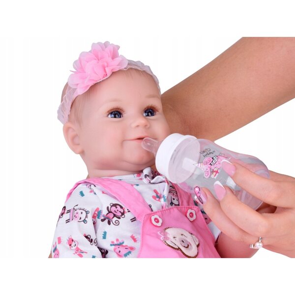 Jokomisiada 50 cm realistische Babypuppe mit Kuscheltieren und Flasche