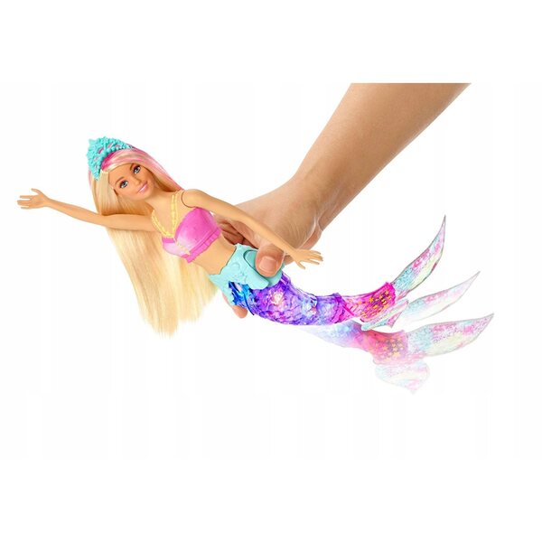 Barbie Dreamtopia Magische Meerjungfrau mit Lichteffekten und Schwimmbewegung