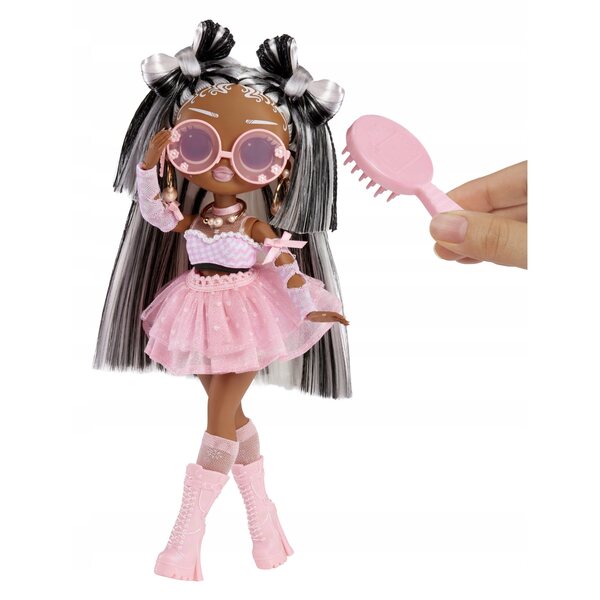 LOL Surprise OMG Sunshine Switches - Een modepop die de kleur van haar haar en kleding verandert