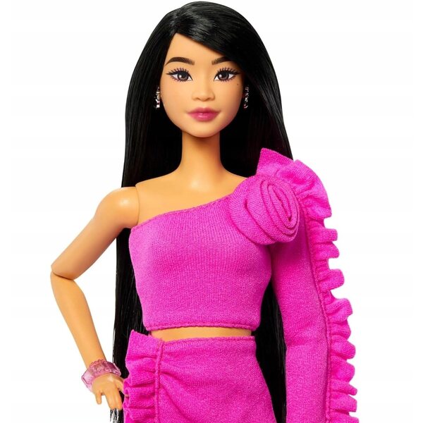 Barbie Deluxe Style 2 mit glitzerndem Schutz und rosa Barbiecore-Look