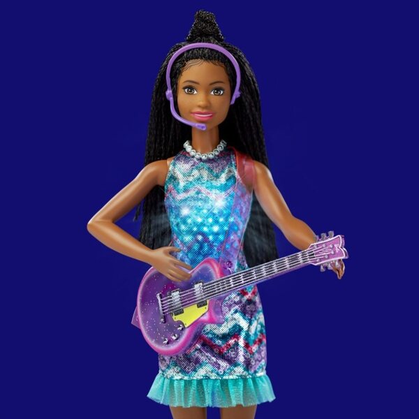 Barbie Big City Brooklyn mit Geräuschen, Lichtern, Mikrofon und Gitarre – Musikpuppe