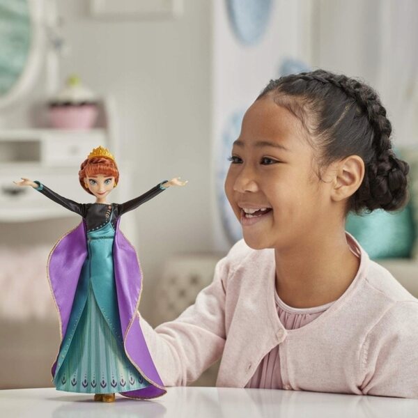 Anna Disney Frozen interaktive singende Puppe – Hasbro E8881