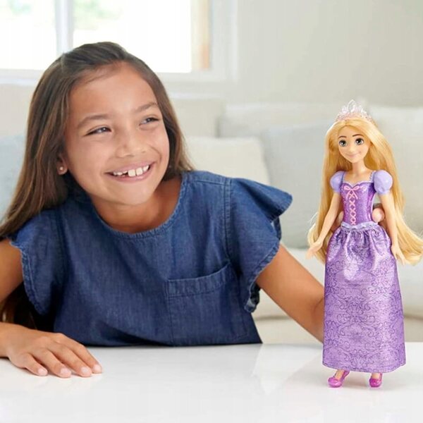 Bambola Rapunzel Disney Princess Mattel da 29 cm, perfetta per bambini dai 3 anni in su