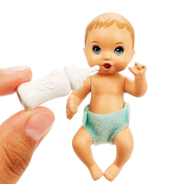 Barbie Skipper Babysitter-Puppe mit Bobas und Zubehör für Kinder ab 3 Jahren