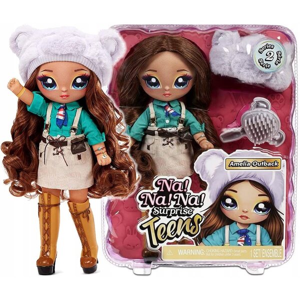 Bambola Na! SU! SU! Surprise Teens Amelia Outback 28 cm con accessori e cappello soffice