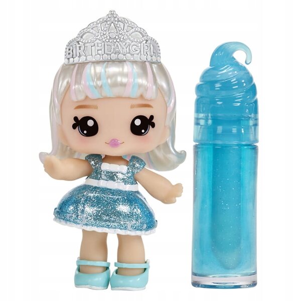 Yummiland Малка кукла с гланц за устни Callie Торта за рожден ден за деца 4+