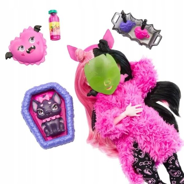 Bambola Monster High Draculaura Creepover Party 29 cm con Accessori da Sonno