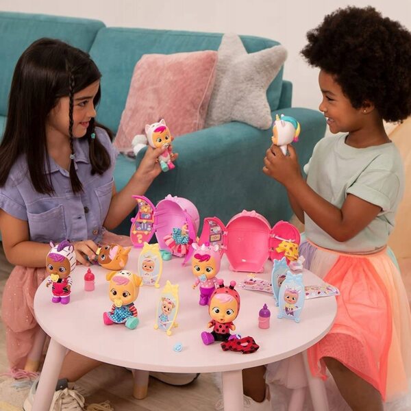 Bambola Cry Babies Magic Tears Dress Me Up Storyland 13 cm con Dometto e Vestiti