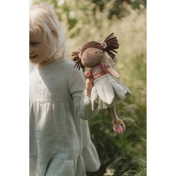 Kleine holländische Feenpuppe Evi 35 cm – Weich und für Kinder ab 0 Jahren geeignet