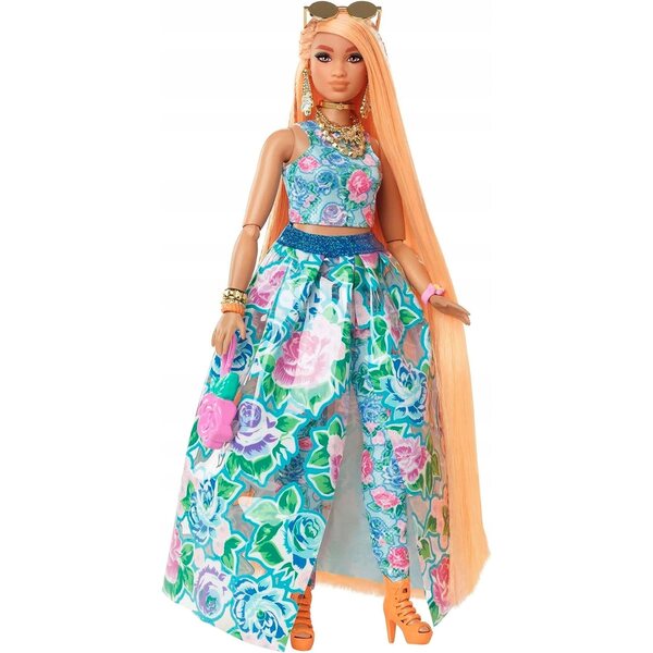 Barbie Extra Fancy Mattel mit blauem Blumenkleid und glamourösen Accessoires