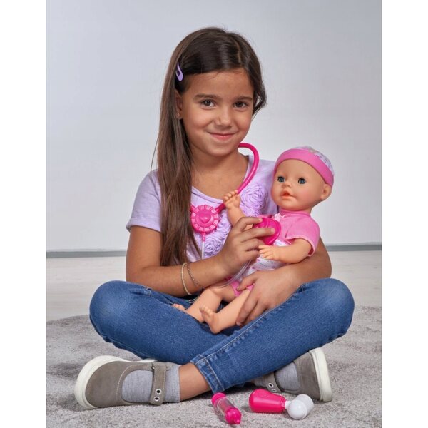 Nouveau-né bébé Simba avec accessoires médicaux et fonctions sonores poupée 38 cm