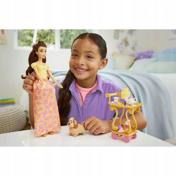Bambola Disney Principessa Bella con Carrozza per il Tè e Amici Mattel 29 cm