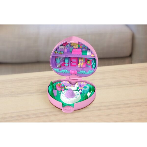 Set Polly Pocket, un francobollo ricordo per il 35° compleanno con due bambole