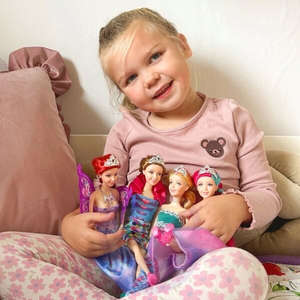 Set 4 Bambole Woopie Principesse Magiche con Accessori - Altezza 29 cm