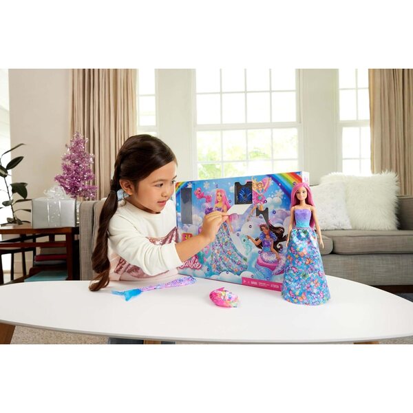 Barbie Dreamtopia Adventskalender mit 24 Überraschungen und 29 cm großer Modepuppe