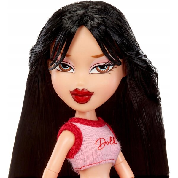 Bratz esce! Bambola da collezione alla moda di Giada con accessori per bambini