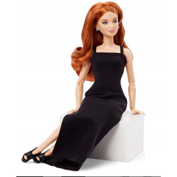 Barbie Basics Red Collection mit Kleid und Original-Accessoires für Kinder ab 3 Jahren