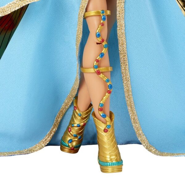 LOL. Verrassing! OMG Fierce Collector Edition Cleopatra - verzamelpop