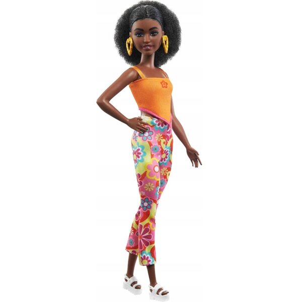 Barbie Fashionistas Fashionable Friends HJR97 – 27,7 cm große Puppe mit Zubehör