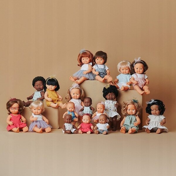 Bambola Europee con Capelli Biondo Scuro 38 cm My Friends & Me Miniland
