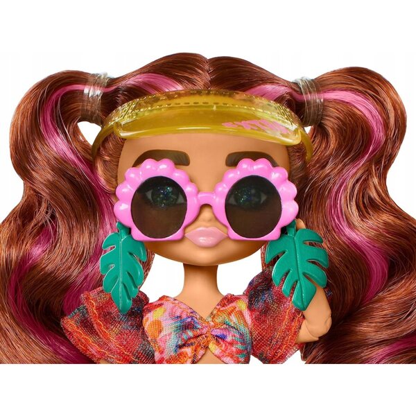 Barbie Extra Fly Minis Strandpuppe mit Sommerlook und Modeaccessoires