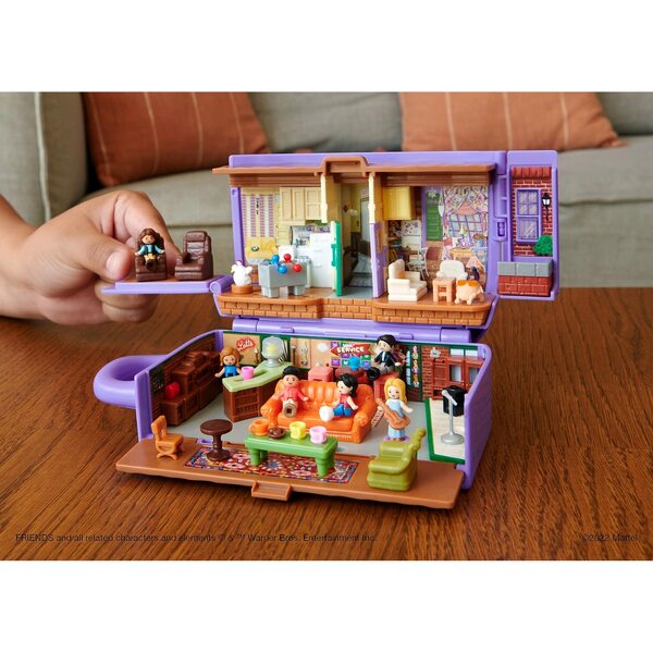 Mattel Polly Pocket Friends Compact con 6 Bambole e 9 Accessori per Bambini 4+