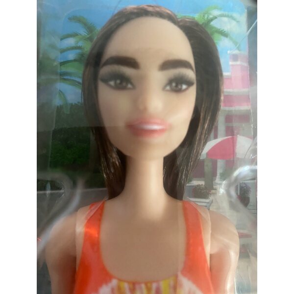 Barbie-Strandpuppe mit Mattel-Badeanzug – Modeaccessoire für Mädchen ab 3 Jahren