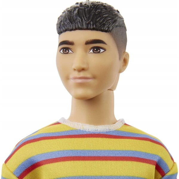 Barbie Fashionistas Ken 175 mit gestreiftem Sweatshirt und Jeansshorts – 30 cm große Puppe