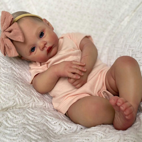 Bambola Baby Reborn da 48 cm con capelli realistici e arti mobili