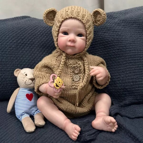Bambola Reborn Neonato Maschio Realistica per Bambini da 3 Anni in Cartone