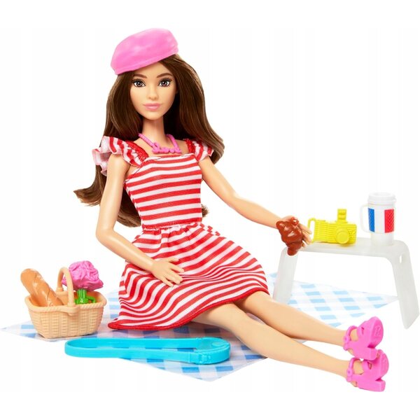 Barbie Pink Passport Paris mit Picknick-Zubehör und elegantem gestreiften Kleid