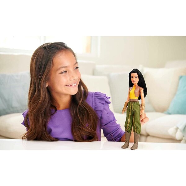 Bambola Disney Principessa Raya Mattel 29 cm con vestito scintillante e accessori