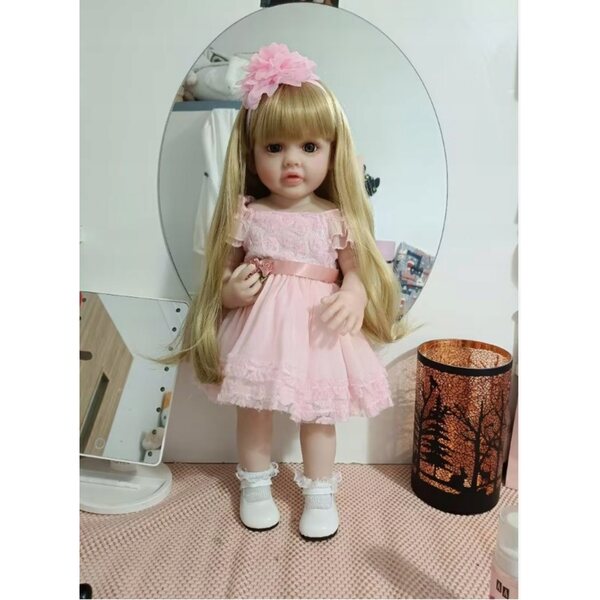 Bambola Reborn 55 cm con lunghi capelli biondi, bambola realistica e grande