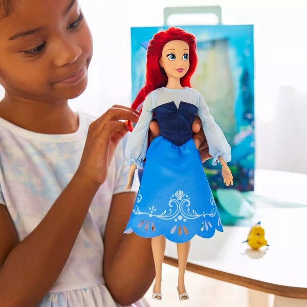 Original Disney Store Ariel Moose avec accessoires et vêtements supplémentaires 29 cm