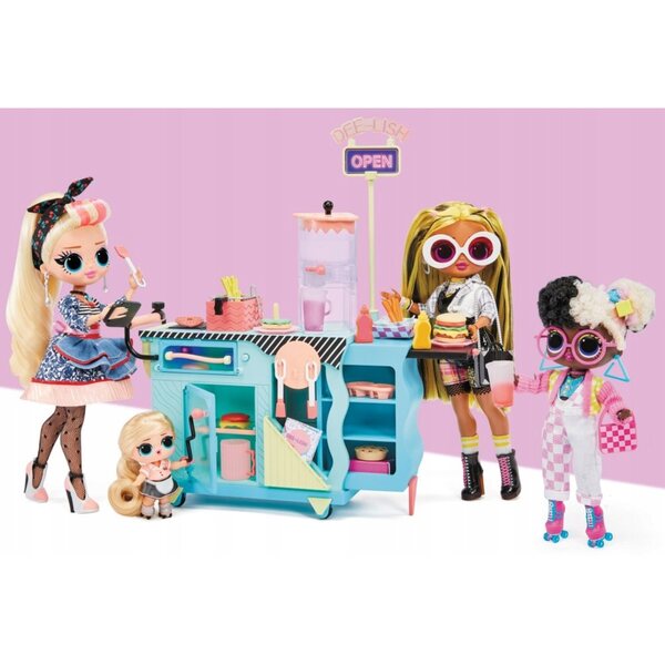 LOL Surprise Doll Sundae Set I Am Diner OMG con 45 accessori interattivi