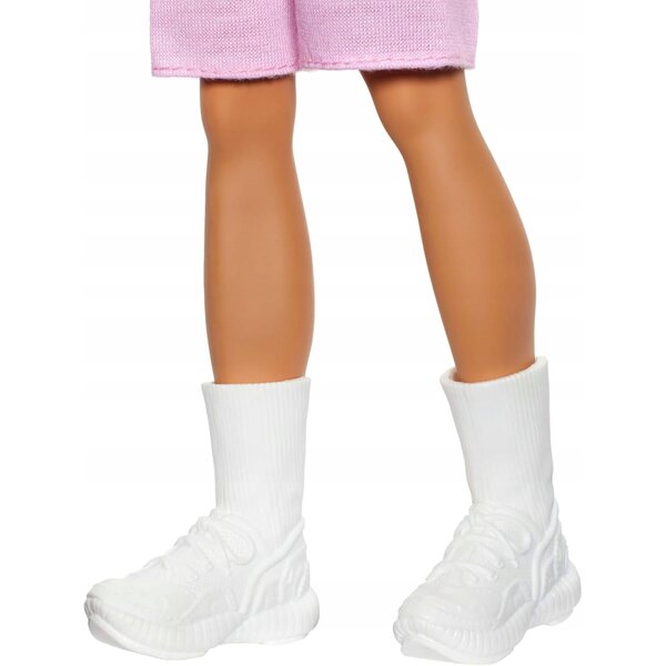 Ken Fashionistas Stilvolle Barbie Inclusive-Modepuppe ab 3 Jahren CE