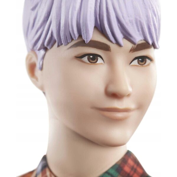 Barbie Ken Fashionistas GHW70 mit lavendelfarbenen Haaren und lässigem Look, 29 cm